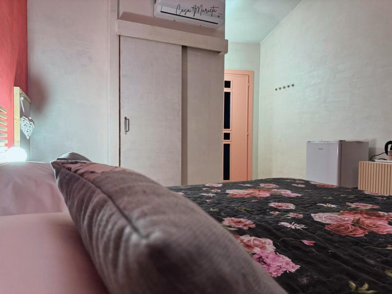 Marieta Rooms Sarzana Eksteriør billede