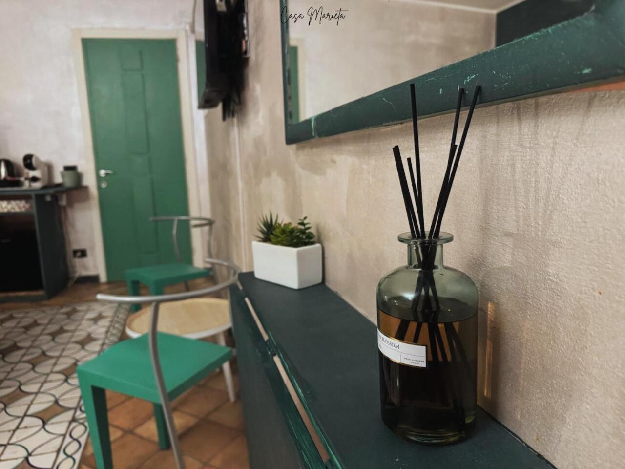 Marieta Rooms Sarzana Eksteriør billede
