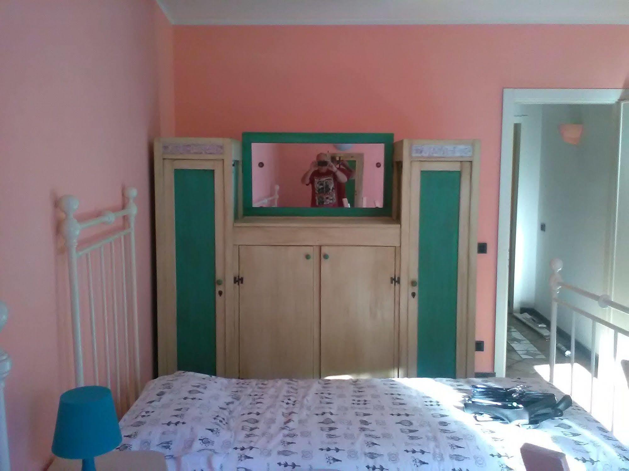 Marieta Rooms Sarzana Eksteriør billede